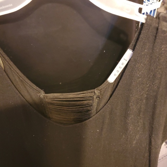 Silky Shredded Back Winged Blouse by Easel L NEW - Picture 3 of 4